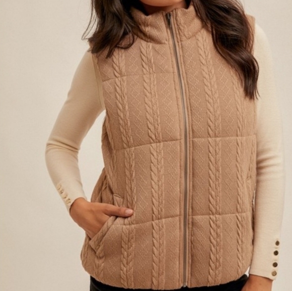 Hem & Thread Jackets & Blazers - NWT HEM & THREAD | $68 Cable Knit Puffer Vest